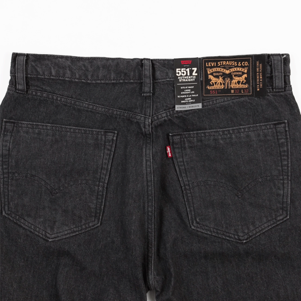 Levi's® Skate - 551Z Authentic Straight Jeans - Black Rinse SALE